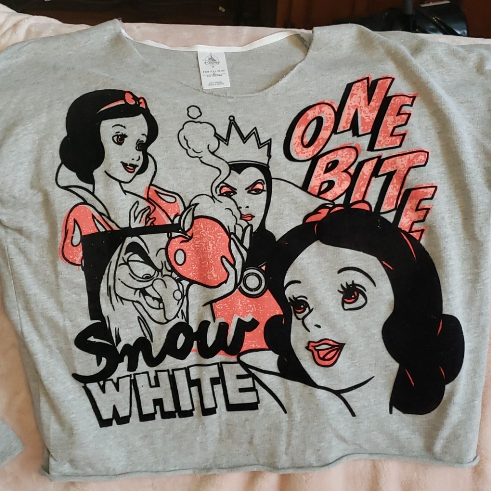 Disney snow white crop sweatshirt